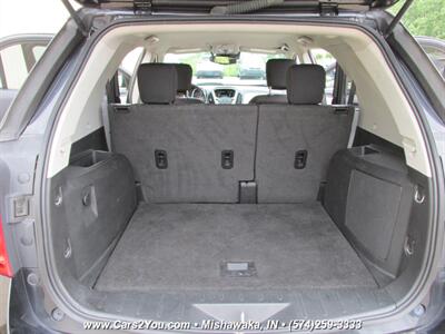 2017 Chevrolet Equinox LT AWD   - Photo 14 - Mishawaka, IN 46545