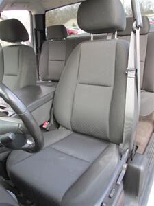 2013 GMC Sierra 1500 SLE 4x4 - Photo 13 - Mishawaka, IN 46545