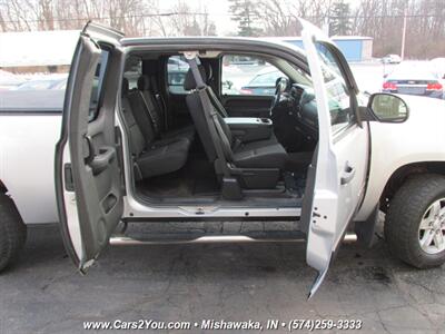 2013 GMC Sierra 1500 SLE 4x4 - Photo 9 - Mishawaka, IN 46545