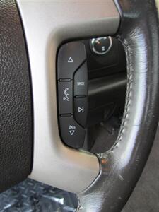 2013 GMC Sierra 1500 SLE 4x4 - Photo 27 - Mishawaka, IN 46545