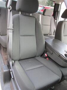 2013 GMC Sierra 1500 SLE 4x4 - Photo 19 - Mishawaka, IN 46545