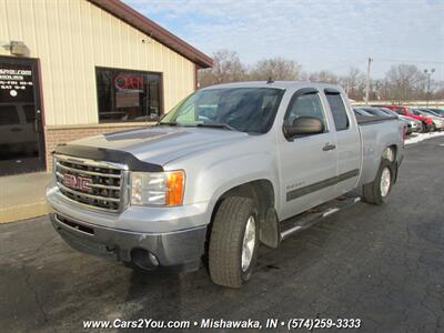 2013 GMC Sierra 1500 SLE 4x4 - Photo 3 - Mishawaka, IN 46545