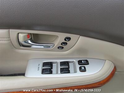 2005 Lexus RX 330   - Photo 10 - Mishawaka, IN 46545