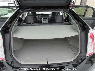 2015 Toyota Prius Five   - Photo 15 - Mishawaka, IN 46545