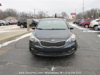 2015 Kia Forte5 EX   - Photo 2 - Mishawaka, IN 46545