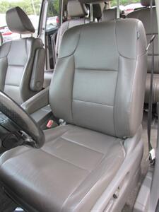 2014 Honda Odyssey Touring Elite   - Photo 14 - Mishawaka, IN 46545