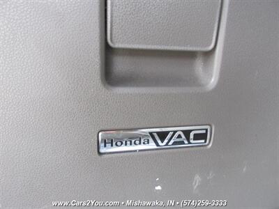 2014 Honda Odyssey Touring Elite   - Photo 23 - Mishawaka, IN 46545