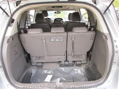 2014 Honda Odyssey Touring Elite   - Photo 21 - Mishawaka, IN 46545