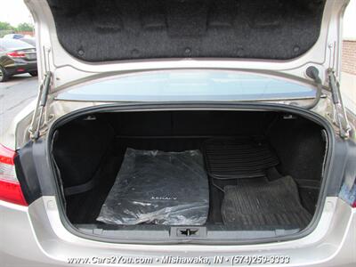 2016 Subaru Legacy 2.5i Limited AWD   - Photo 13 - Mishawaka, IN 46545