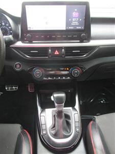 2022 Kia Forte GT   - Photo 25 - Mishawaka, IN 46545