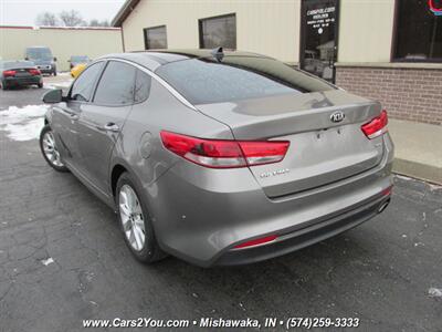 2018 Kia Optima EX - Photo 5 - Mishawaka, IN 46545