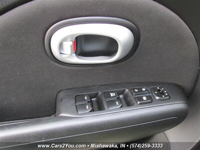 2016 Kia Soul   - Photo 8 - Mishawaka, IN 46545