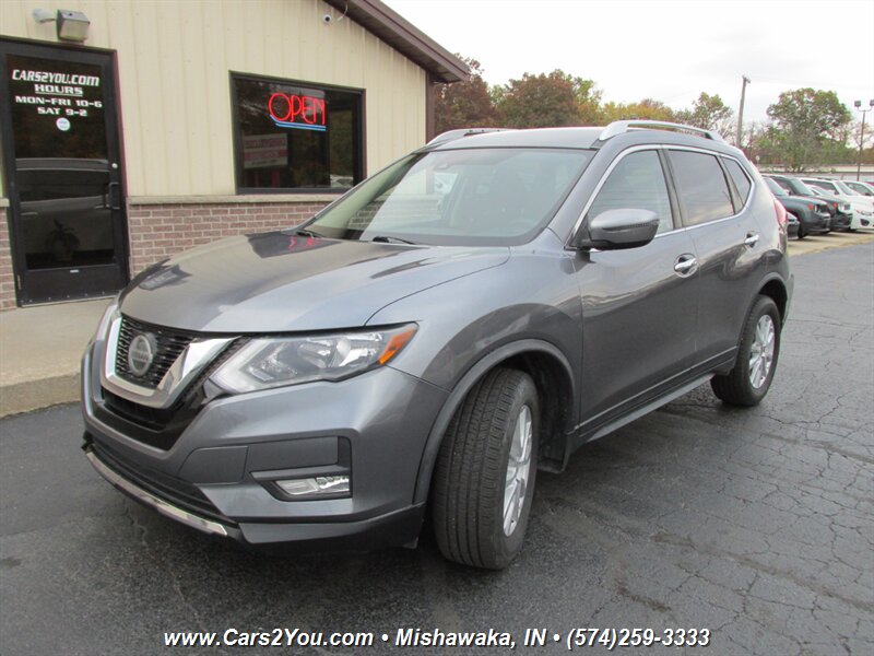 2019 Nissan Rogue SV 4x4 - Photo 3 - Mishawaka, IN 46545