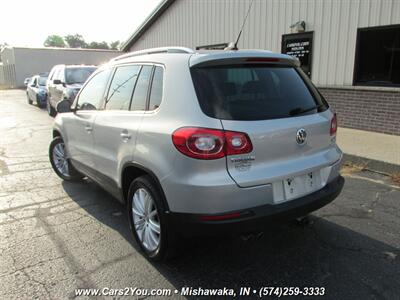 2009 Volkswagen Tiguan SEL 4Motion AWD   - Photo 3 - Mishawaka, IN 46545