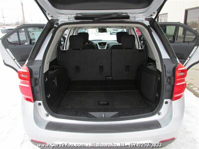 2017 Chevrolet Equinox LT   - Photo 14 - Mishawaka, IN 46545