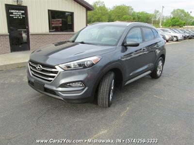 2017 Hyundai TUCSON SE 4x4   - Photo 2 - Mishawaka, IN 46545