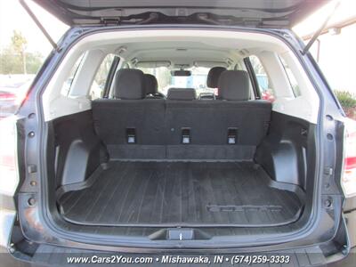 2018 Subaru Forester 2.5i AWD   - Photo 12 - Mishawaka, IN 46545