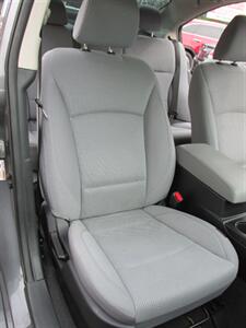 2018 Subaru Legacy 2.5i AWD   - Photo 17 - Mishawaka, IN 46545