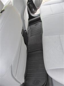 2018 Subaru Legacy 2.5i AWD   - Photo 12 - Mishawaka, IN 46545