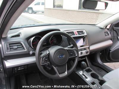 2018 Subaru Legacy 2.5i AWD   - Photo 9 - Mishawaka, IN 46545