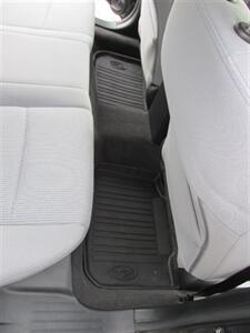 2018 Subaru Legacy 2.5i AWD   - Photo 16 - Mishawaka, IN 46545