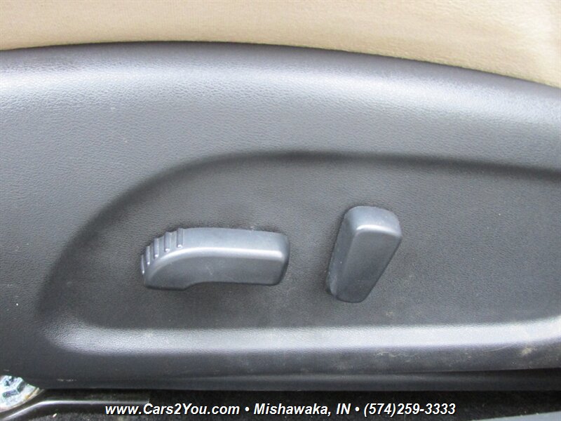2015 Nissan Altima 2.5 - Photo 10 - Mishawaka, IN 46545