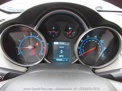 2014 Chevrolet Cruze LS Manual   - Photo 22 - Mishawaka, IN 46545