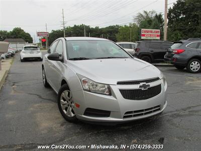 2014 Chevrolet Cruze LS Manual   - Photo 1 - Mishawaka, IN 46545