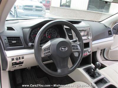 2013 Subaru Legacy 2.5i AWD - Photo 8 - Mishawaka, IN 46545