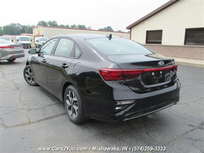 2021 Kia Forte FE - Photo 4 - Mishawaka, IN 46545