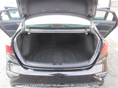 2021 Kia Forte FE   - Photo 14 - Mishawaka, IN 46545