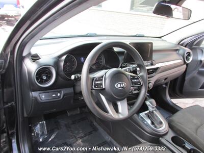 2021 Kia Forte FE   - Photo 10 - Mishawaka, IN 46545