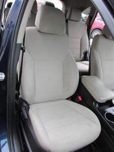 2017 Kia Sorento LX 4x4 - Photo 18 - Mishawaka, IN 46545