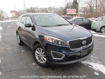 2017 Kia Sorento LX 4x4 - Photo 7 - Mishawaka, IN 46545