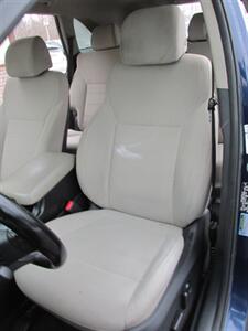 2017 Kia Sorento LX 4x4 - Photo 10 - Mishawaka, IN 46545