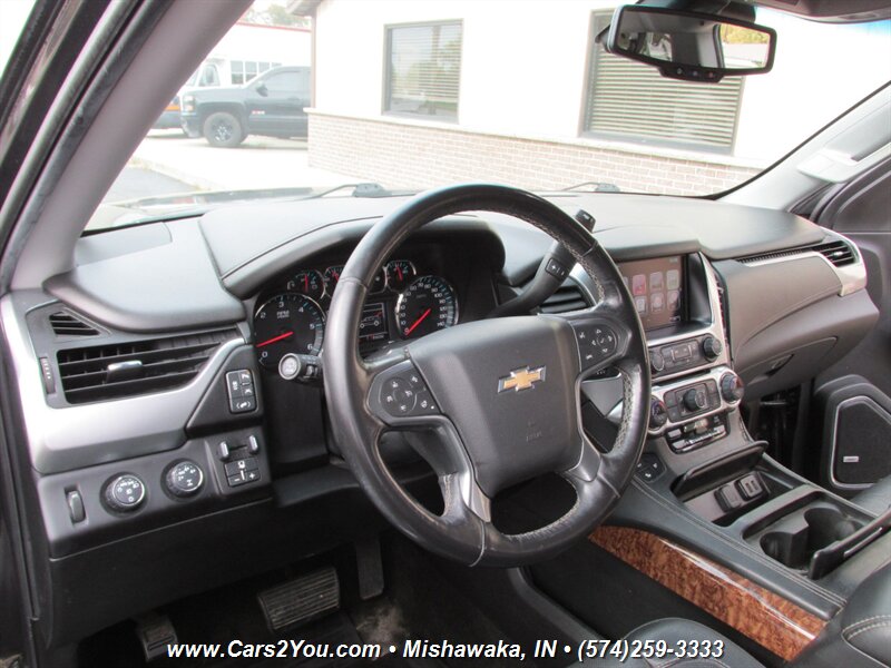 2016 Chevrolet Suburban LTZ 4x4 - Photo 14 - Mishawaka, IN 46545