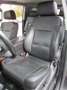 2016 Chevrolet Suburban LTZ 4x4 - Photo 15 - Mishawaka, IN 46545