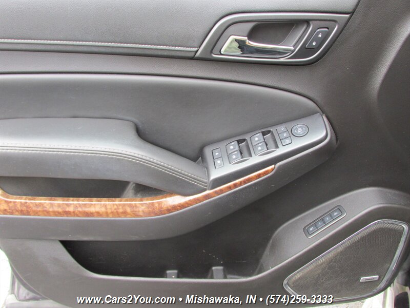 2016 Chevrolet Suburban LTZ 4x4 - Photo 10 - Mishawaka, IN 46545