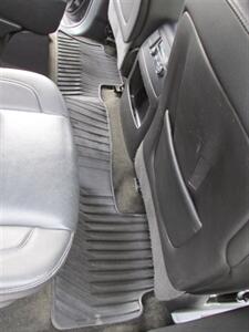 2016 Chevrolet Suburban LTZ 4x4 - Photo 28 - Mishawaka, IN 46545