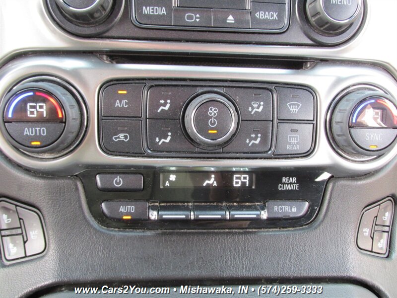 2016 Chevrolet Suburban LTZ 4x4 - Photo 48 - Mishawaka, IN 46545