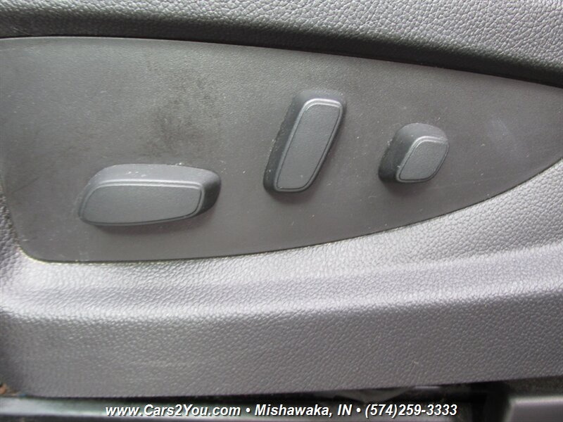 2016 Chevrolet Suburban LTZ 4x4 - Photo 16 - Mishawaka, IN 46545