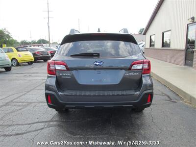 2018 Subaru Outback 2.5i Premium AWD   - Photo 5 - Mishawaka, IN 46545