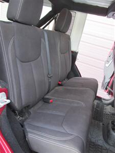 2013 Jeep Wrangler Unlimited Sahara 4x4 - Photo 17 - Mishawaka, IN 46545