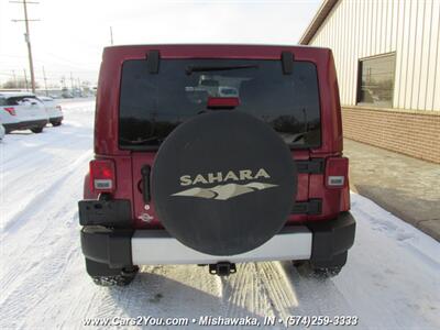 2013 Jeep Wrangler Unlimited Sahara 4x4 - Photo 6 - Mishawaka, IN 46545