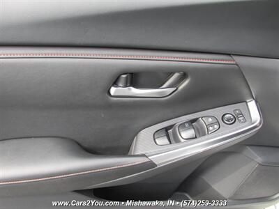 2024 Nissan Sentra SR   - Photo 9 - Mishawaka, IN 46545