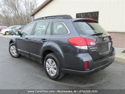 2011 Subaru Outback 2.5i AWD   - Photo 4 - Mishawaka, IN 46545