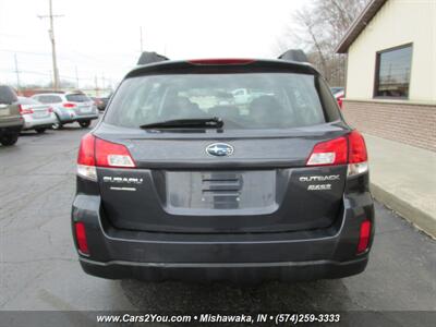 2011 Subaru Outback 2.5i AWD   - Photo 5 - Mishawaka, IN 46545