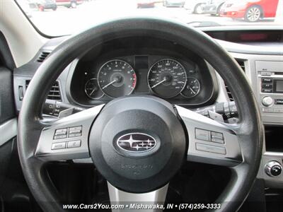 2011 Subaru Outback 2.5i AWD   - Photo 17 - Mishawaka, IN 46545