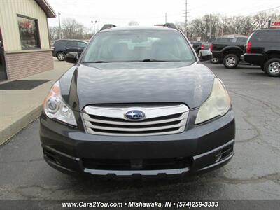 2011 Subaru Outback 2.5i AWD   - Photo 2 - Mishawaka, IN 46545