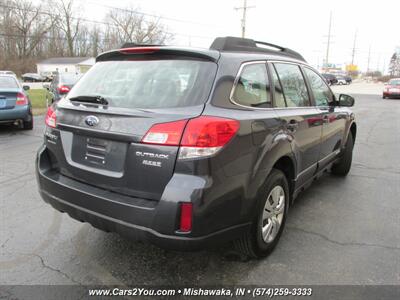 2011 Subaru Outback 2.5i AWD   - Photo 6 - Mishawaka, IN 46545